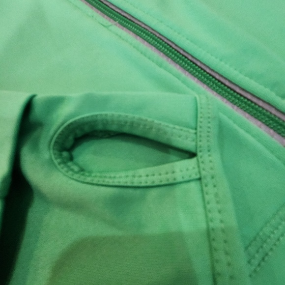 Champion Running Jacket - Picture 4 of 4